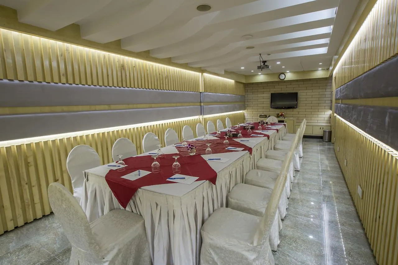 Ascott The Residence Дакка 3*,